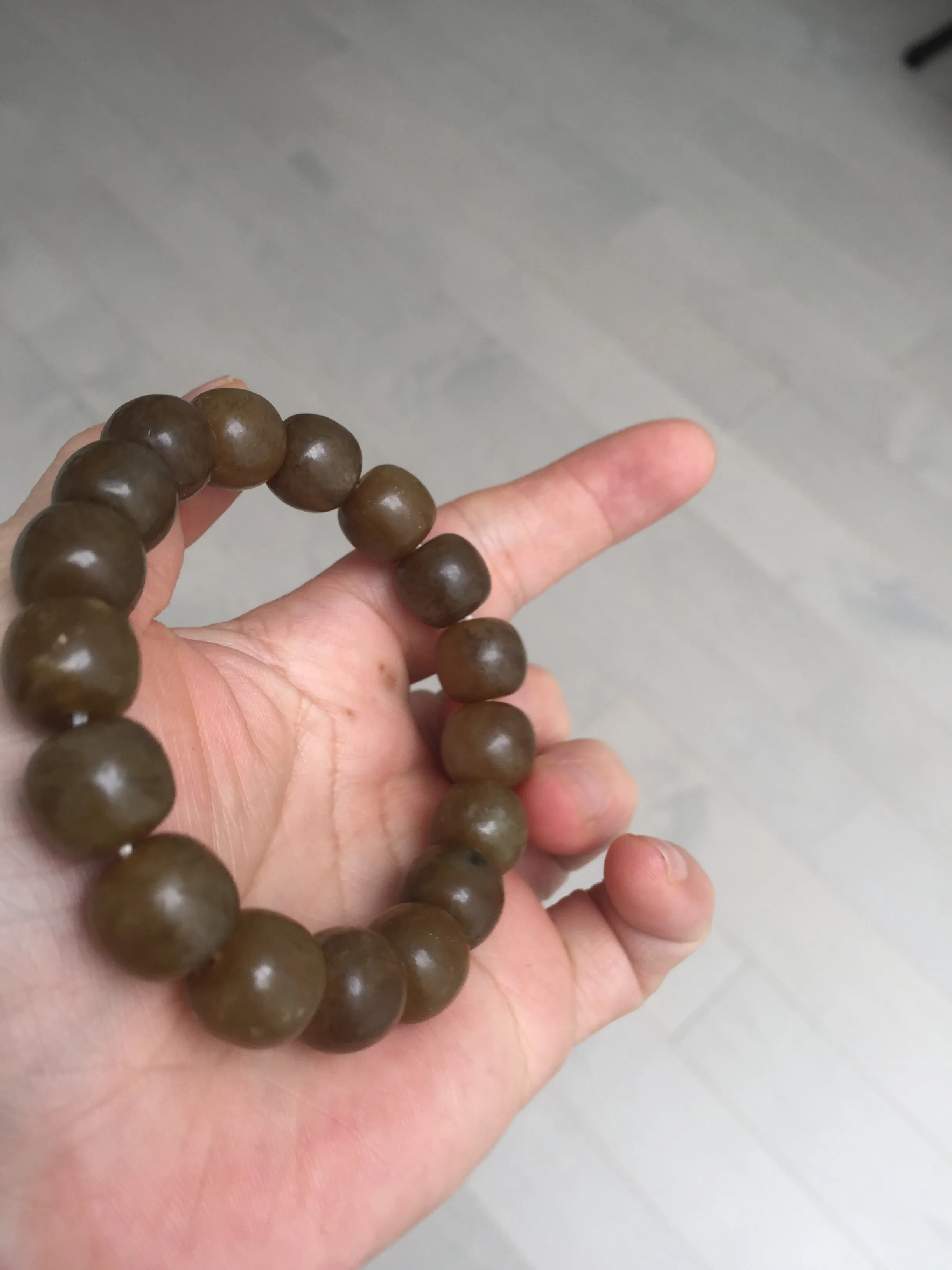 100% Natural 12x11mm dark sugar brown black vintage style nephrite Hetian Jade bead bracelet HF82
