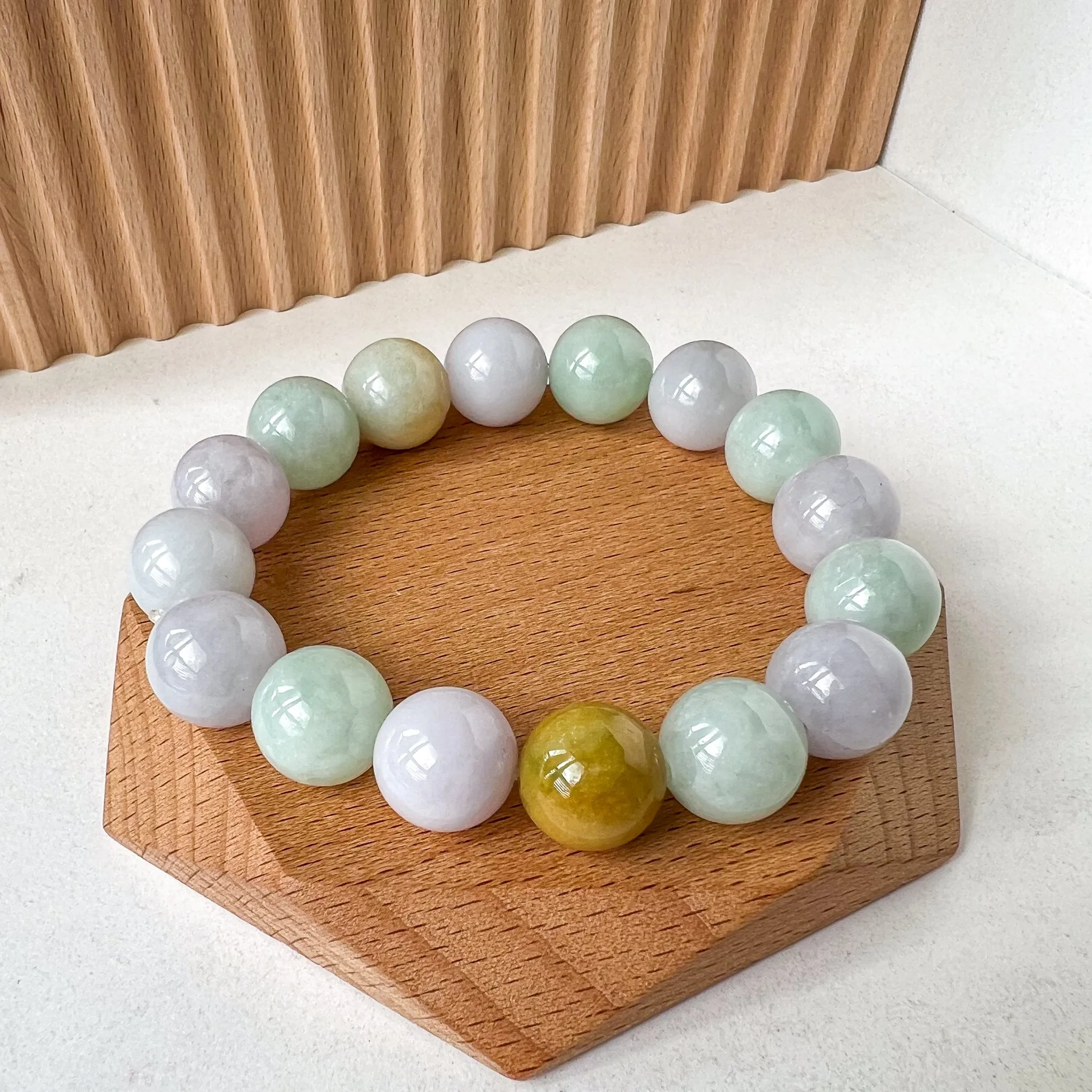 13.5 mm Jadeite Jade Light Lavender Purple and Green Yellow Bracelet, YGR-0223-1705612732