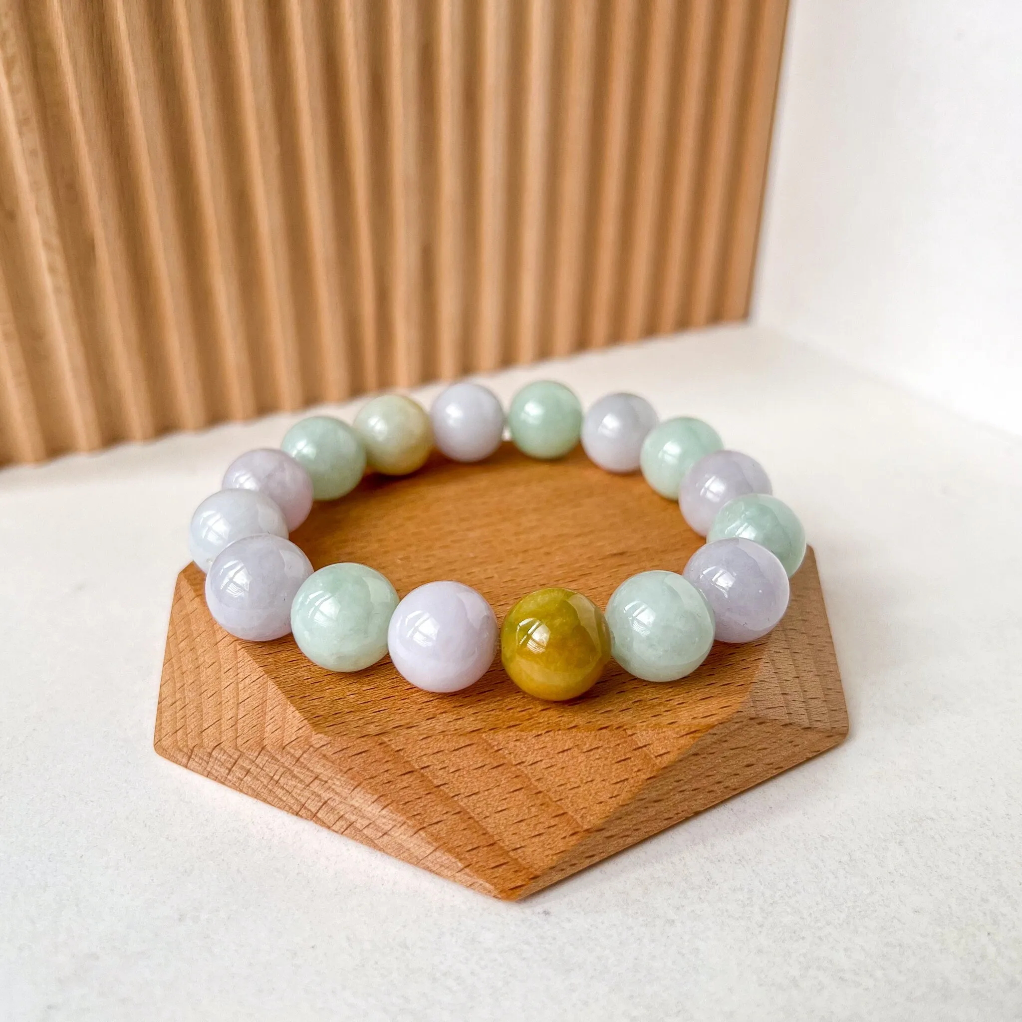 13.5 mm Jadeite Jade Light Lavender Purple and Green Yellow Bracelet, YGR-0223-1705612732