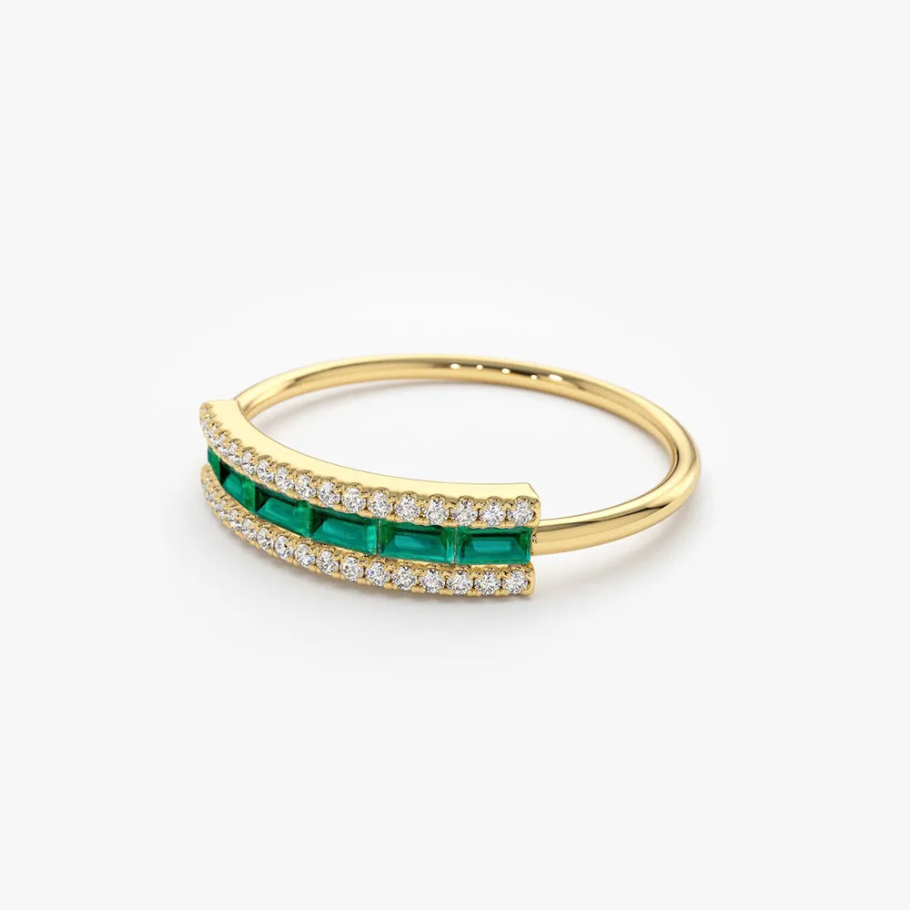 14k Baguette Emerald and Diamonds Ring