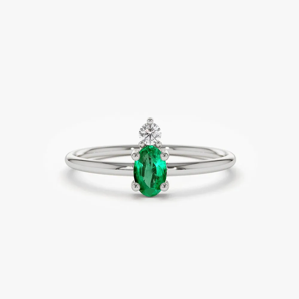 14K Gold Oval Emerald and Diamond Ring