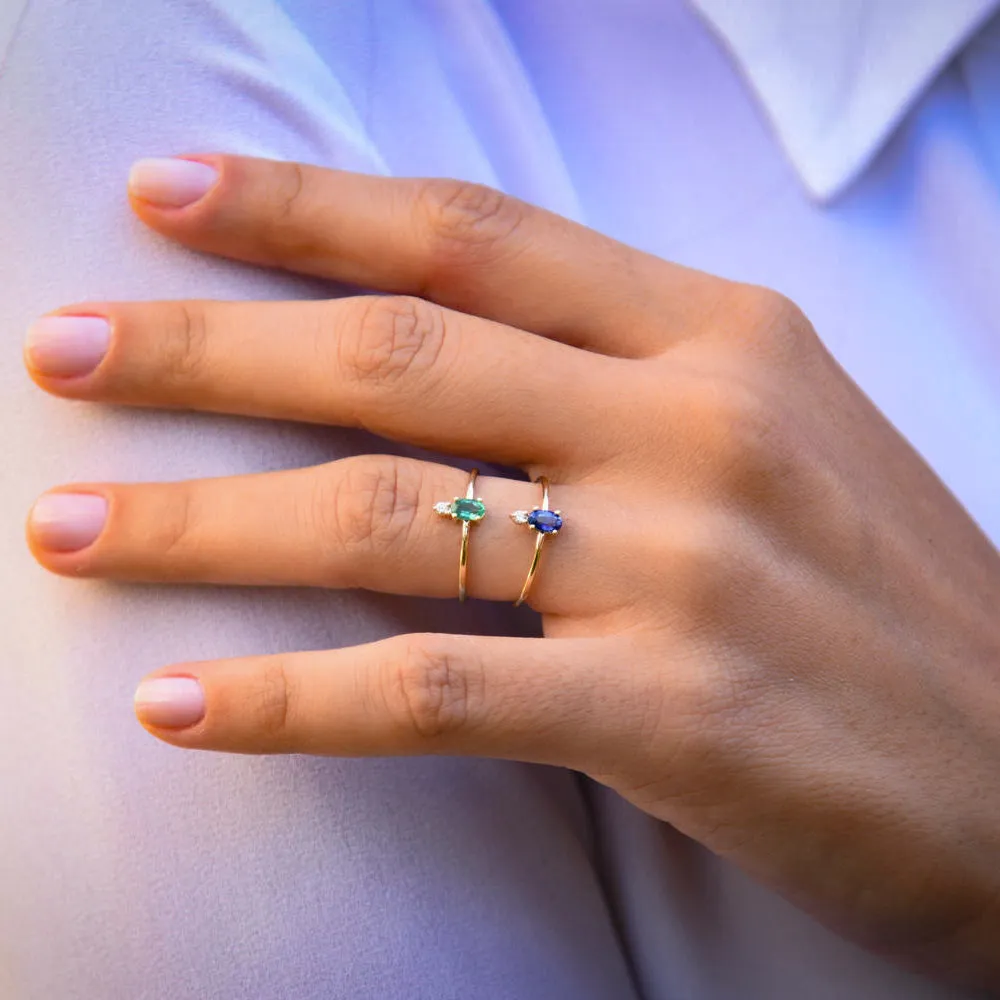 14K Gold Oval Emerald and Diamond Ring