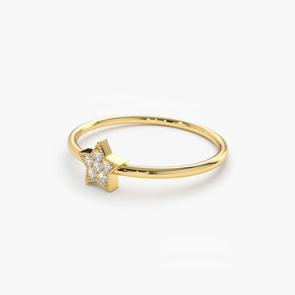 14K Gold Star Shaped Diamond Ring