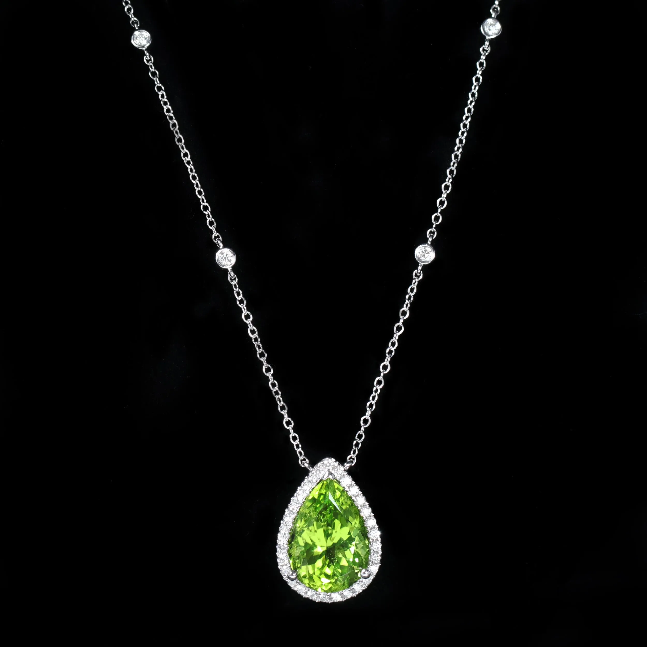 14K White Gold 7.03 Carat Peridot and Diamond Necklace