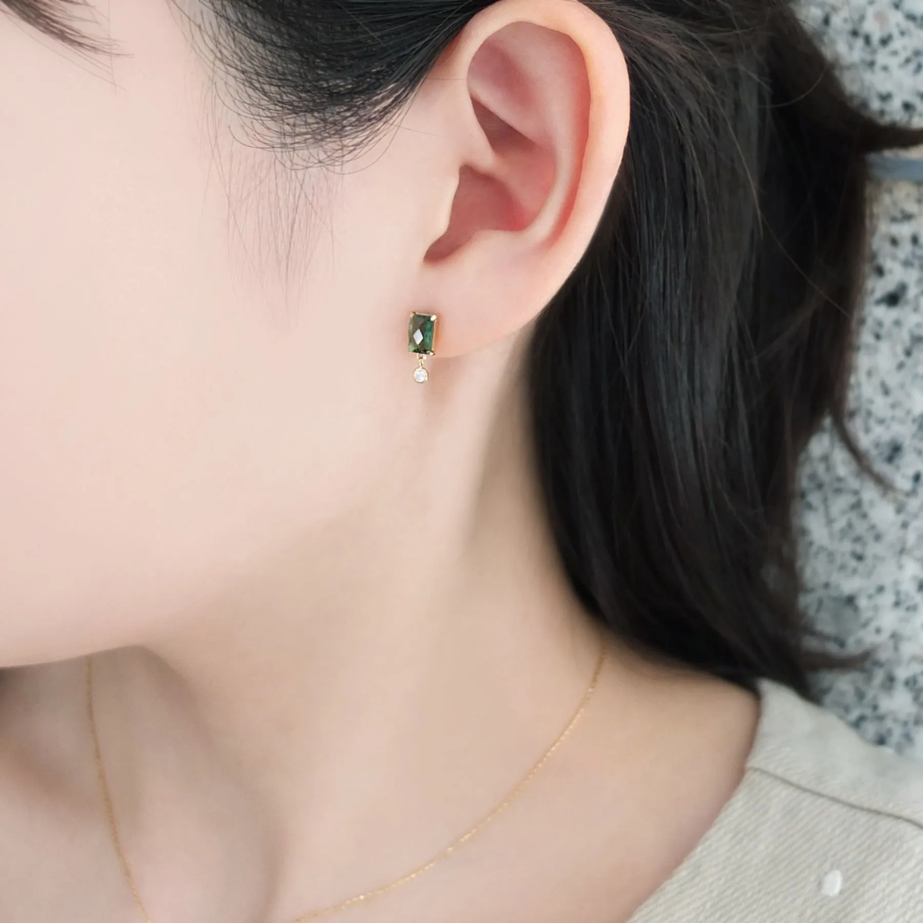 18K/10K Yellow Gold Green Quartz Short Swinging Earrings
