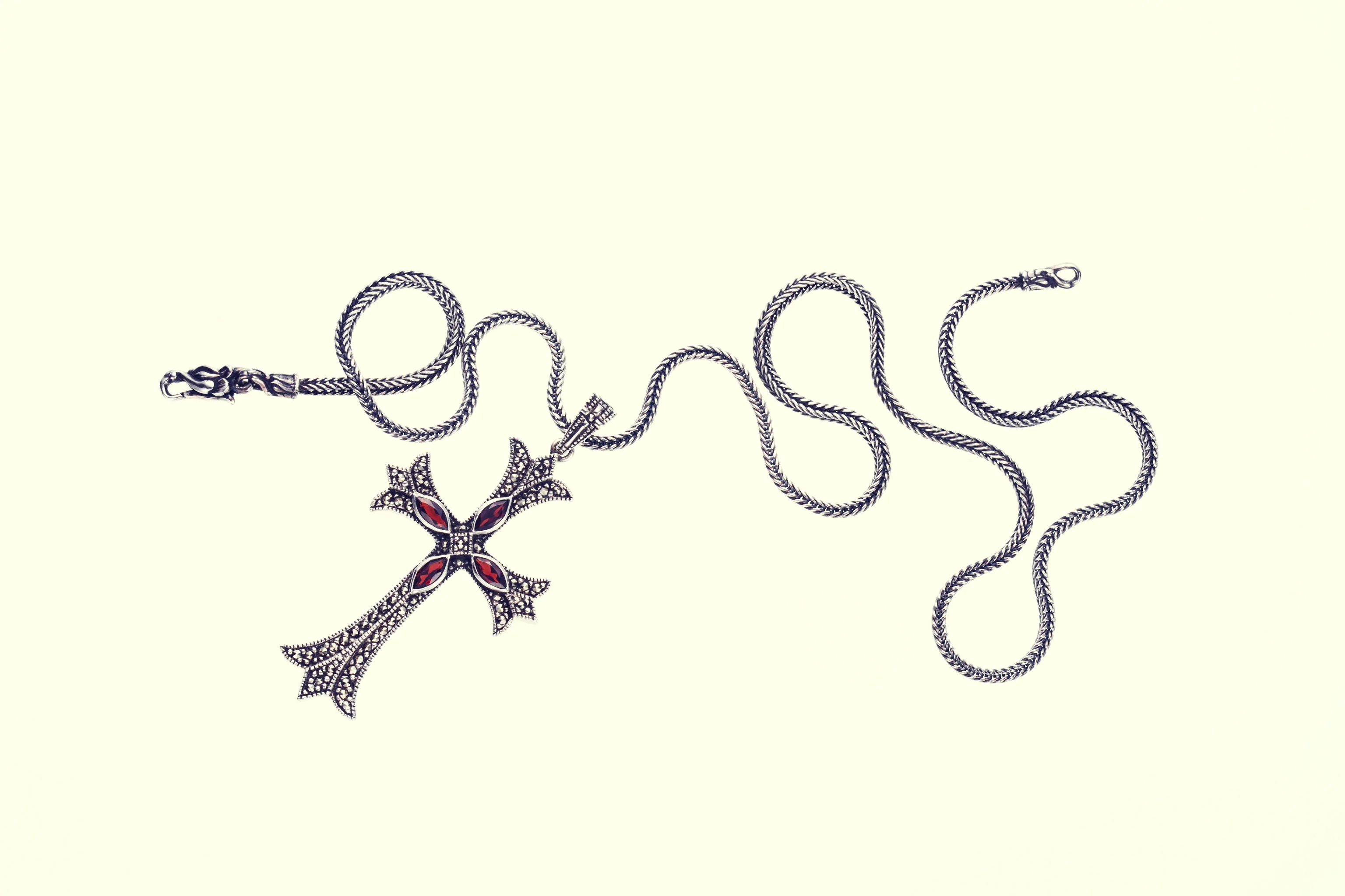 Cross on Cross Pendant : L (Garnet)