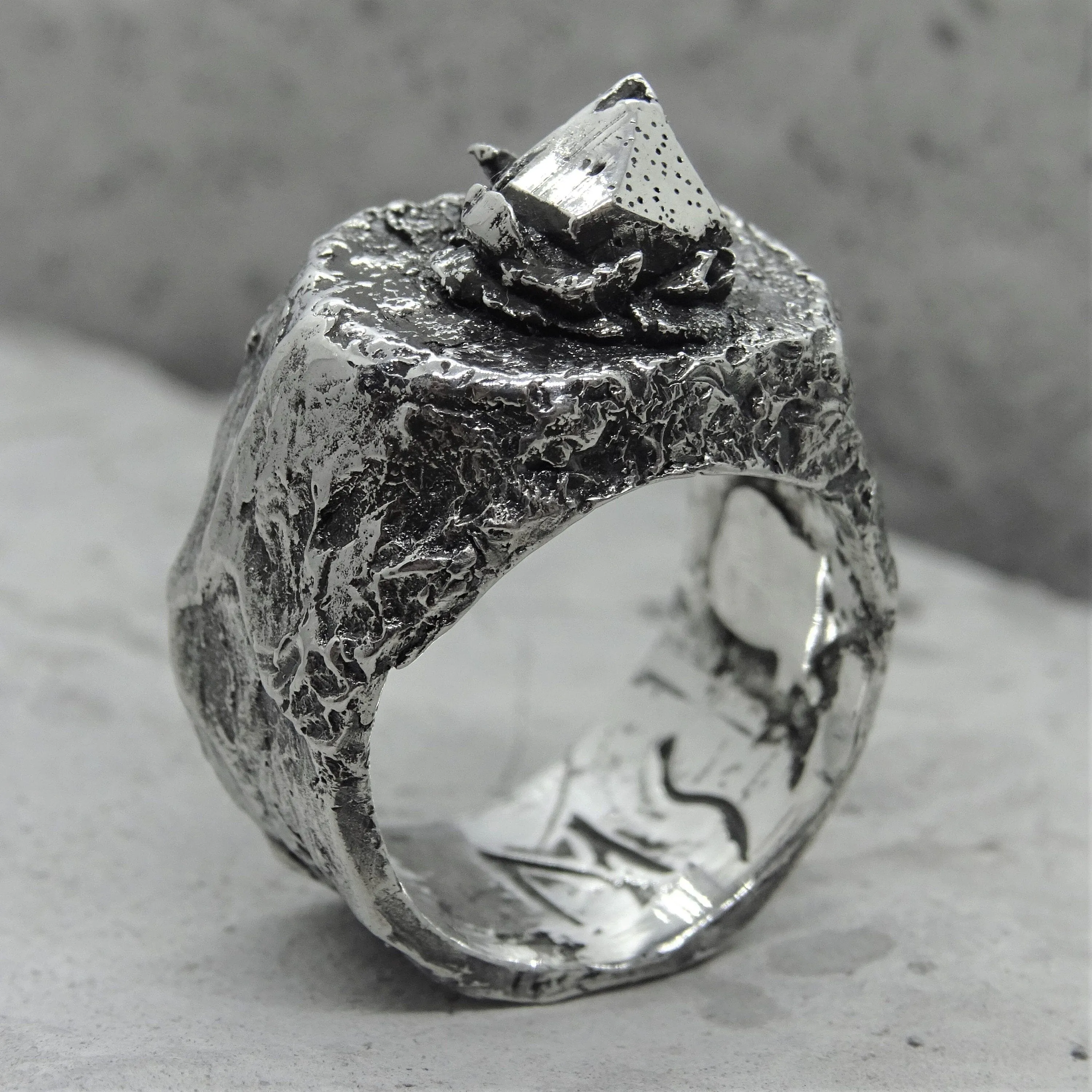 Crystal ring- unusual ring with stone texture and silver crystal