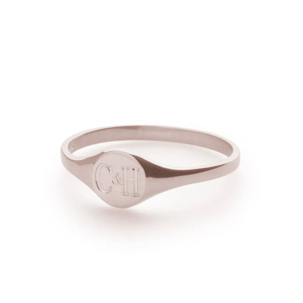 Demi Signet Ring in Rose Gold