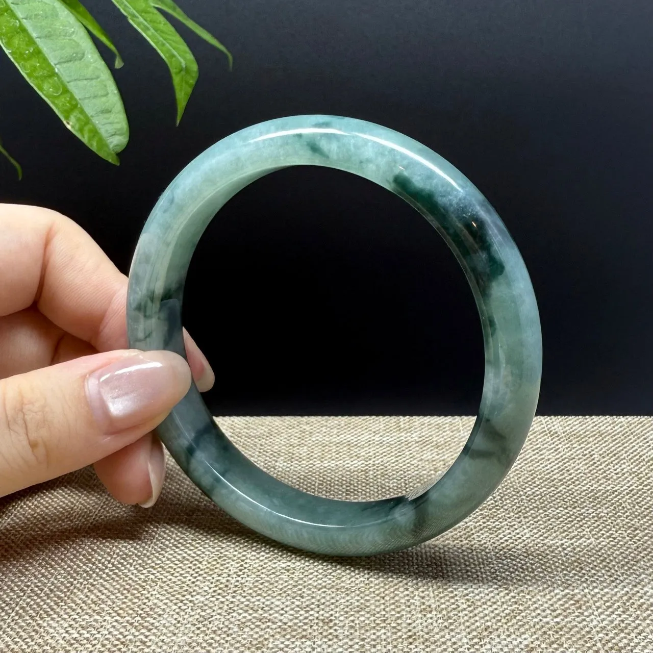 Genuine Burmese Oil Green Jade Jadeite Bangle Bracelet ( 63.4mm )