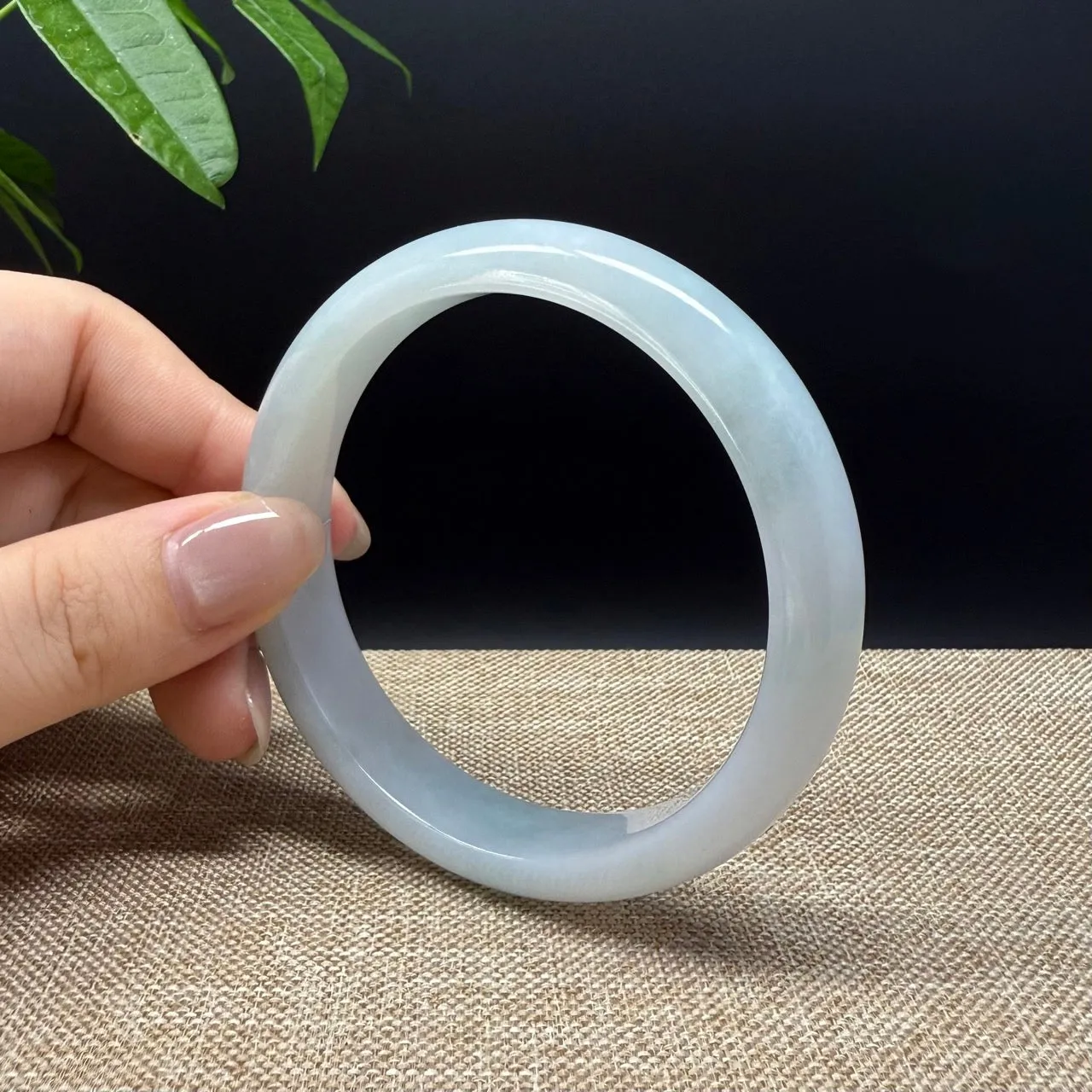 Genuine Burmese White Green Jade Jadeite Bangle Bracelet ( 59.7mm )