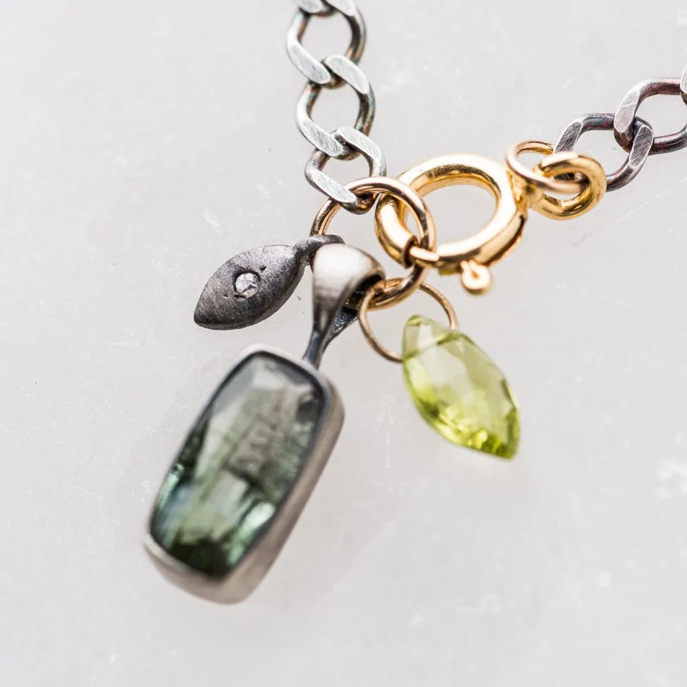 Green Tourmaline Drawn Cushion Necklace with Diamond and Peridot