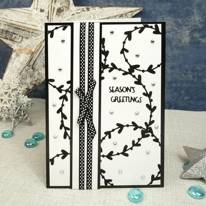 Hunkydory Moonstone Dies - Wonderful Wreaths Nesting Frame*