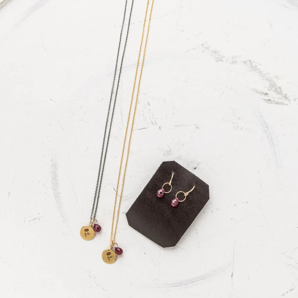 July Birth Flower Necklace: Waterlily