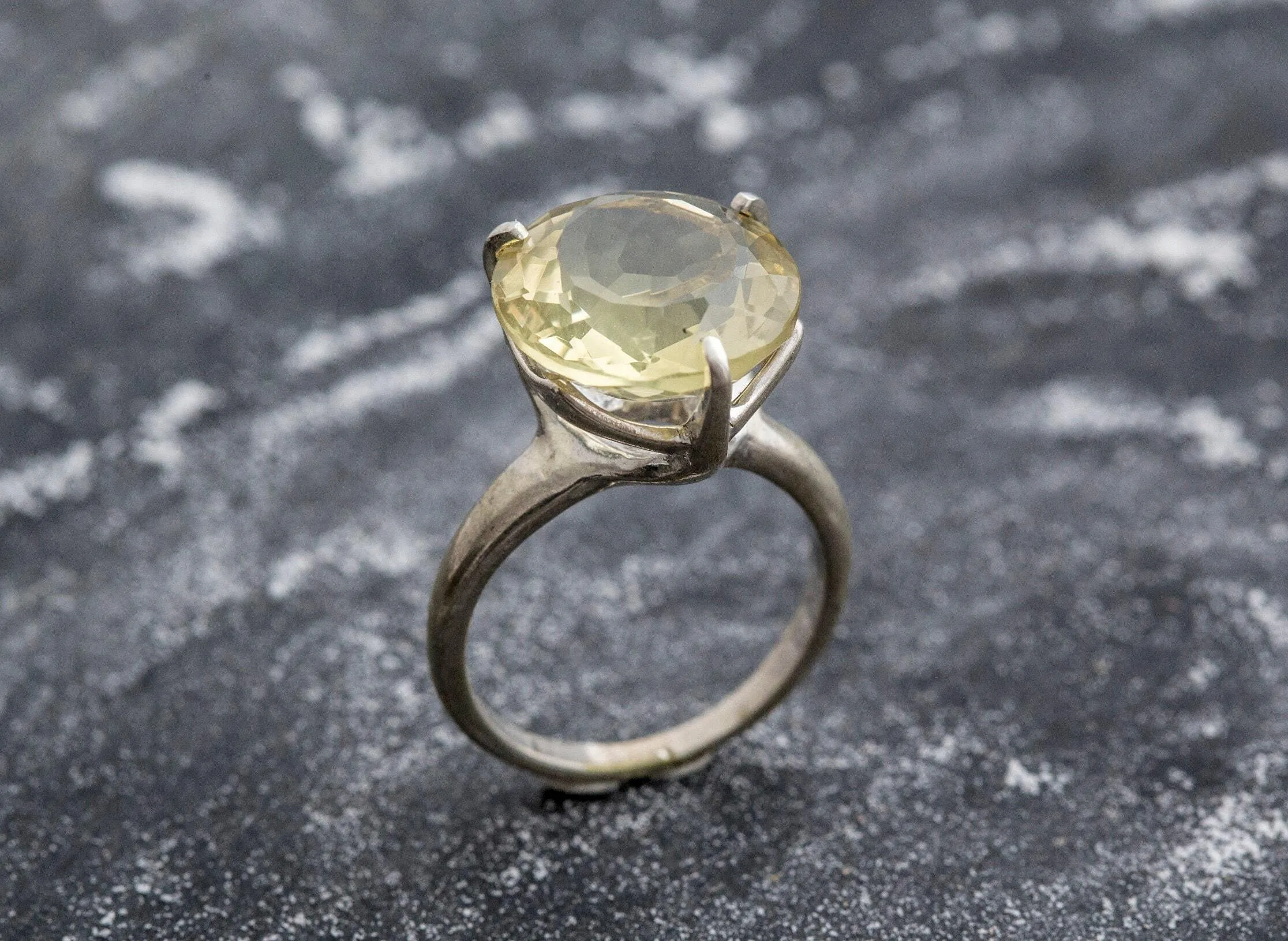 Lemon Quartz Ring - Yellow Statement Ring - Quartz Solitaire Ring