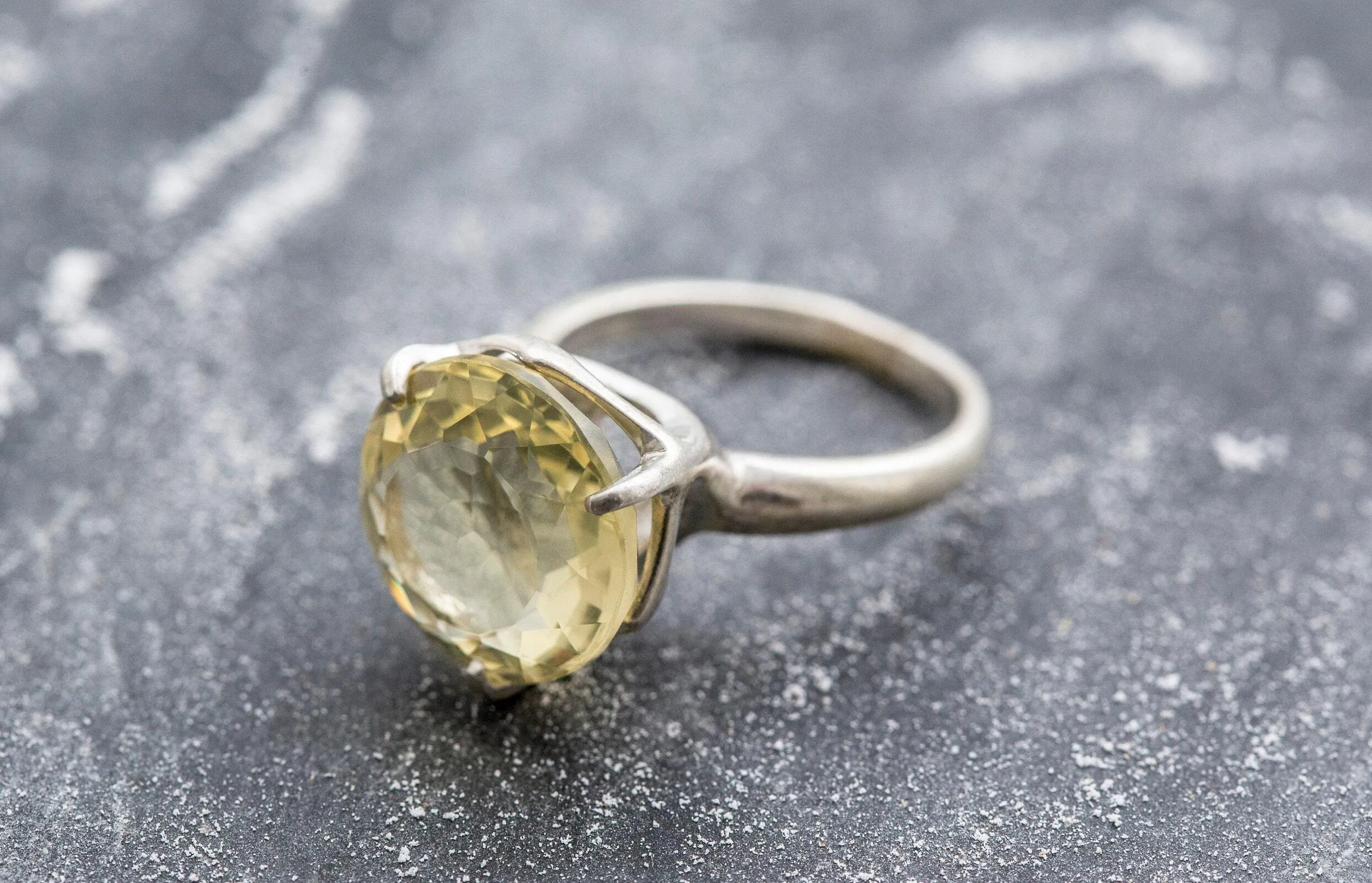 Lemon Quartz Ring - Yellow Statement Ring - Quartz Solitaire Ring