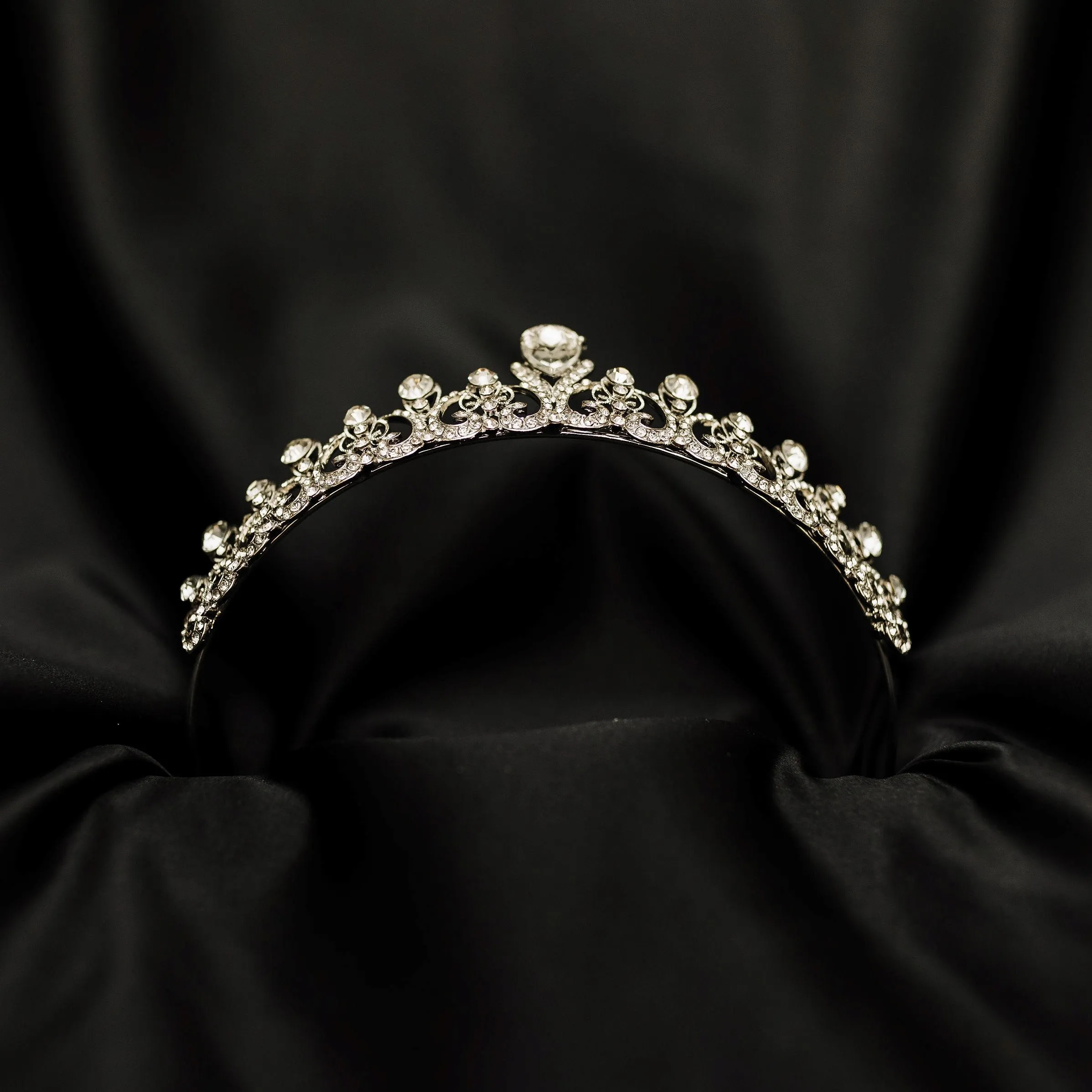 Linda's Tiara in Silver