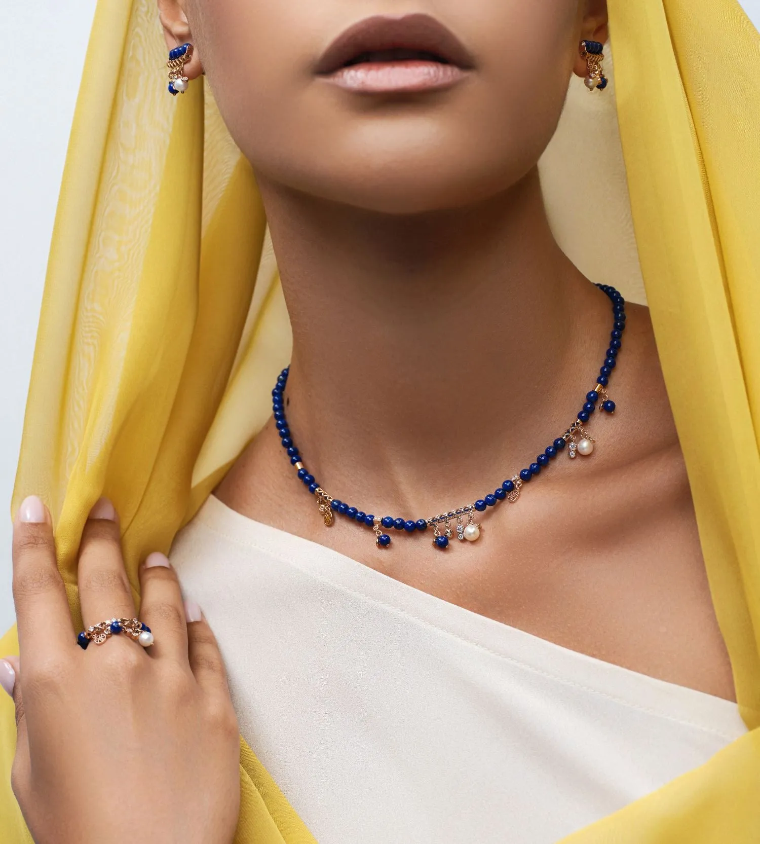 Mira Lapis necklace