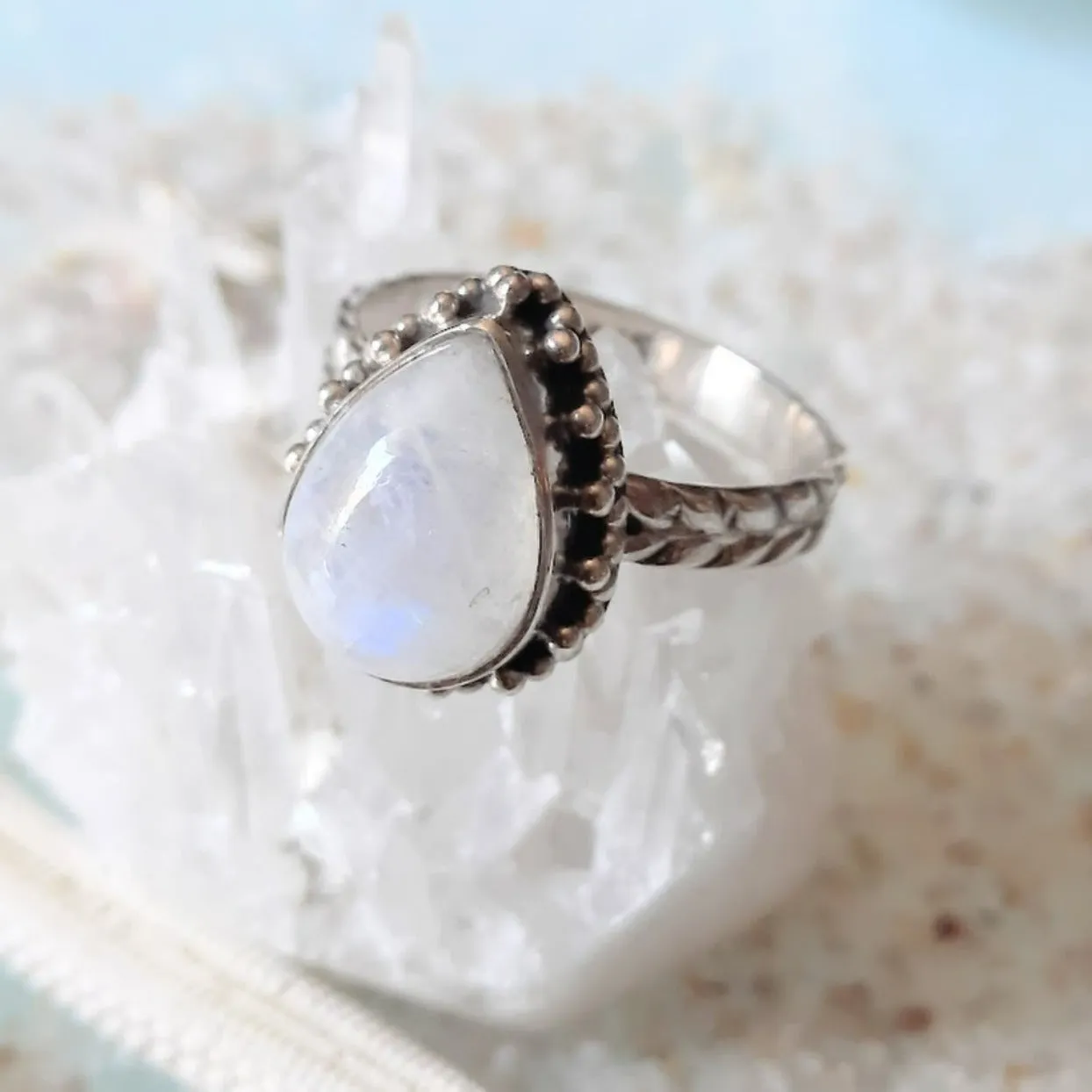 MOON TEAR LEAF - MOONSTONE 925 RING