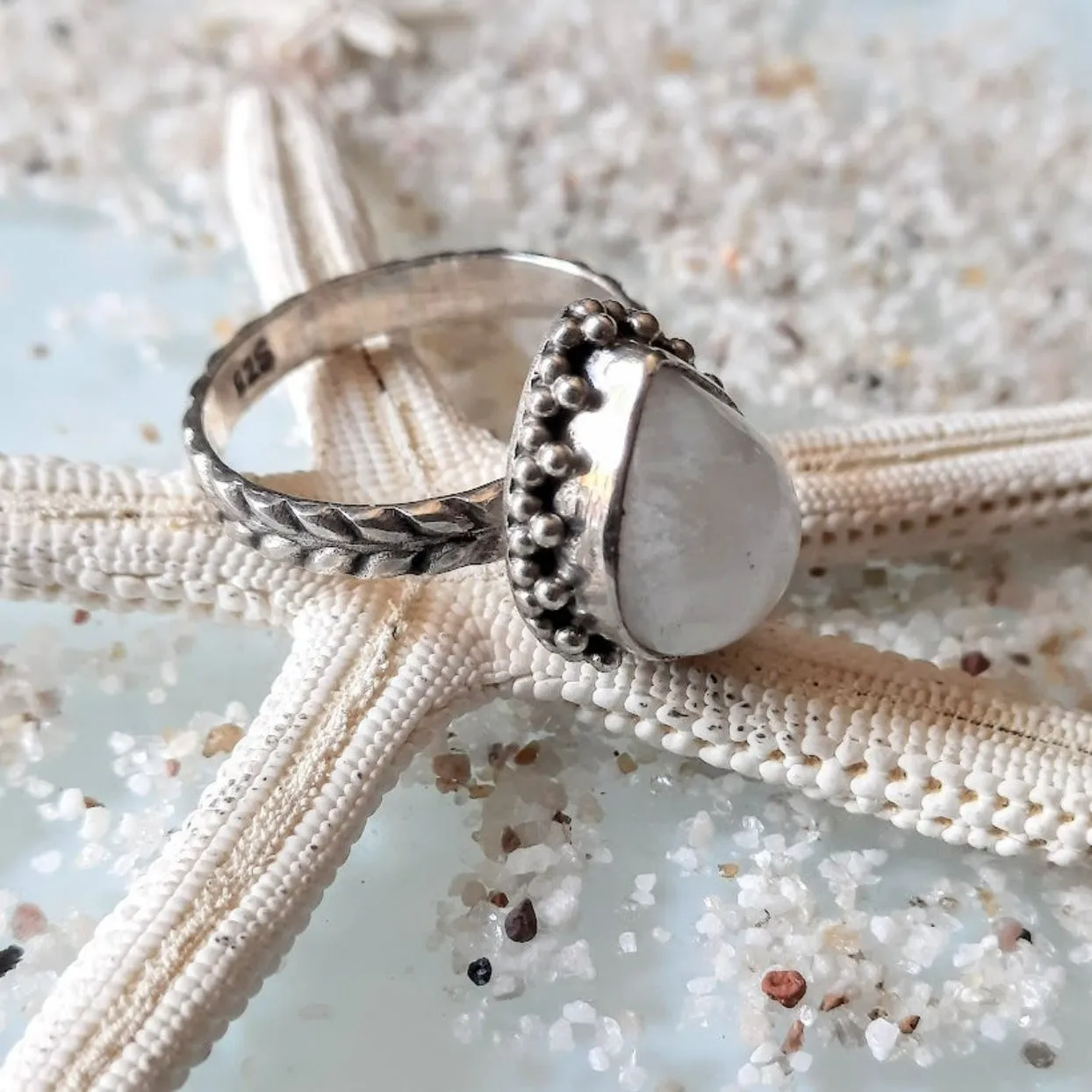MOON TEAR LEAF - MOONSTONE 925 RING