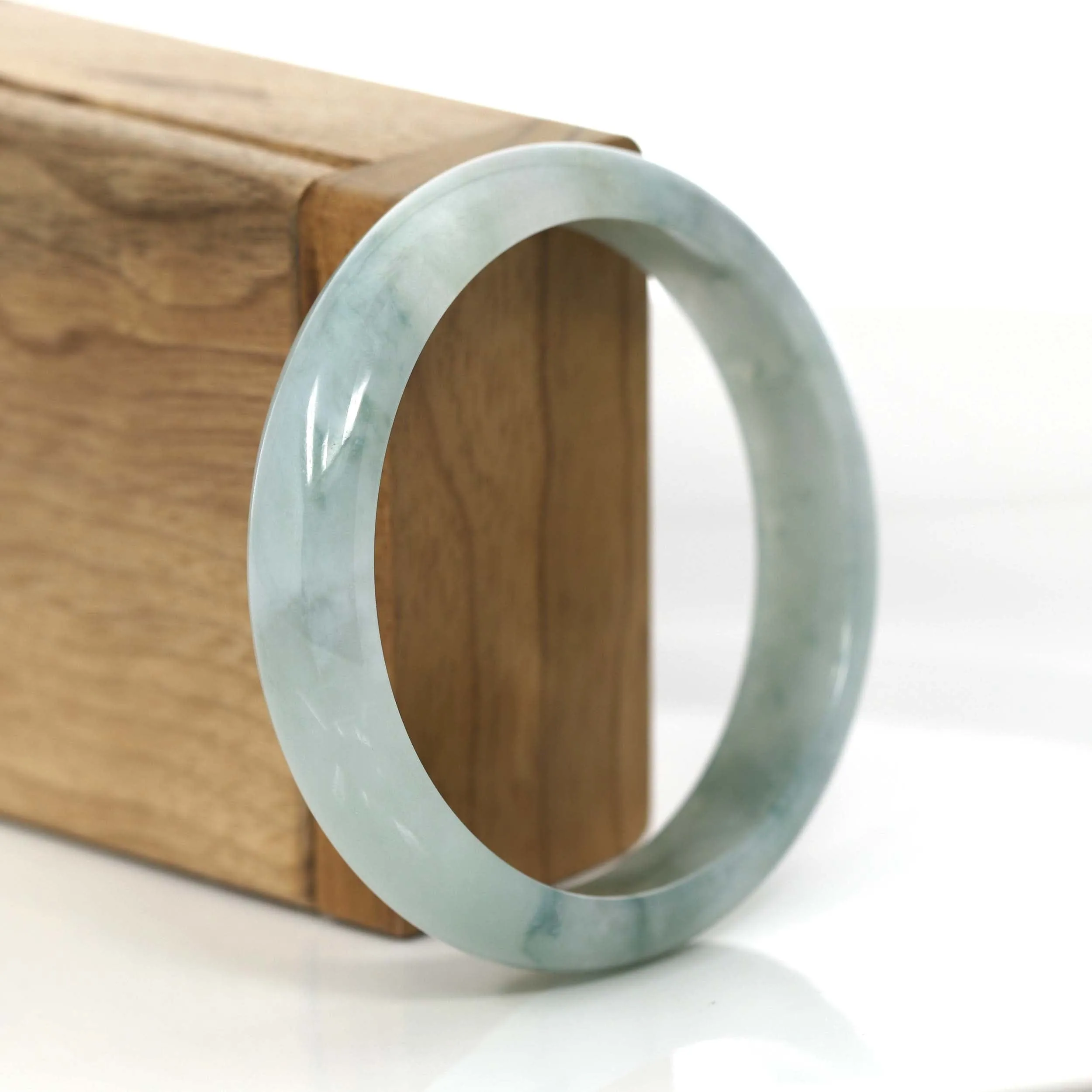 "Classic Bangle" Ice Blue-Green Jadeite Jade Bangle (58.02 mm) #717