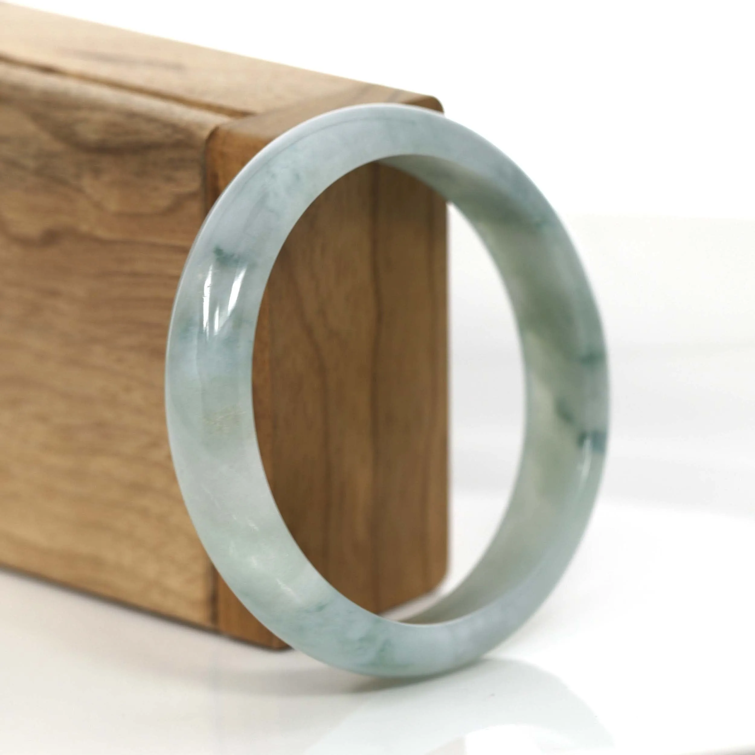 "Classic Bangle" Ice Blue-Green Jadeite Jade Bangle (58.02 mm) #717