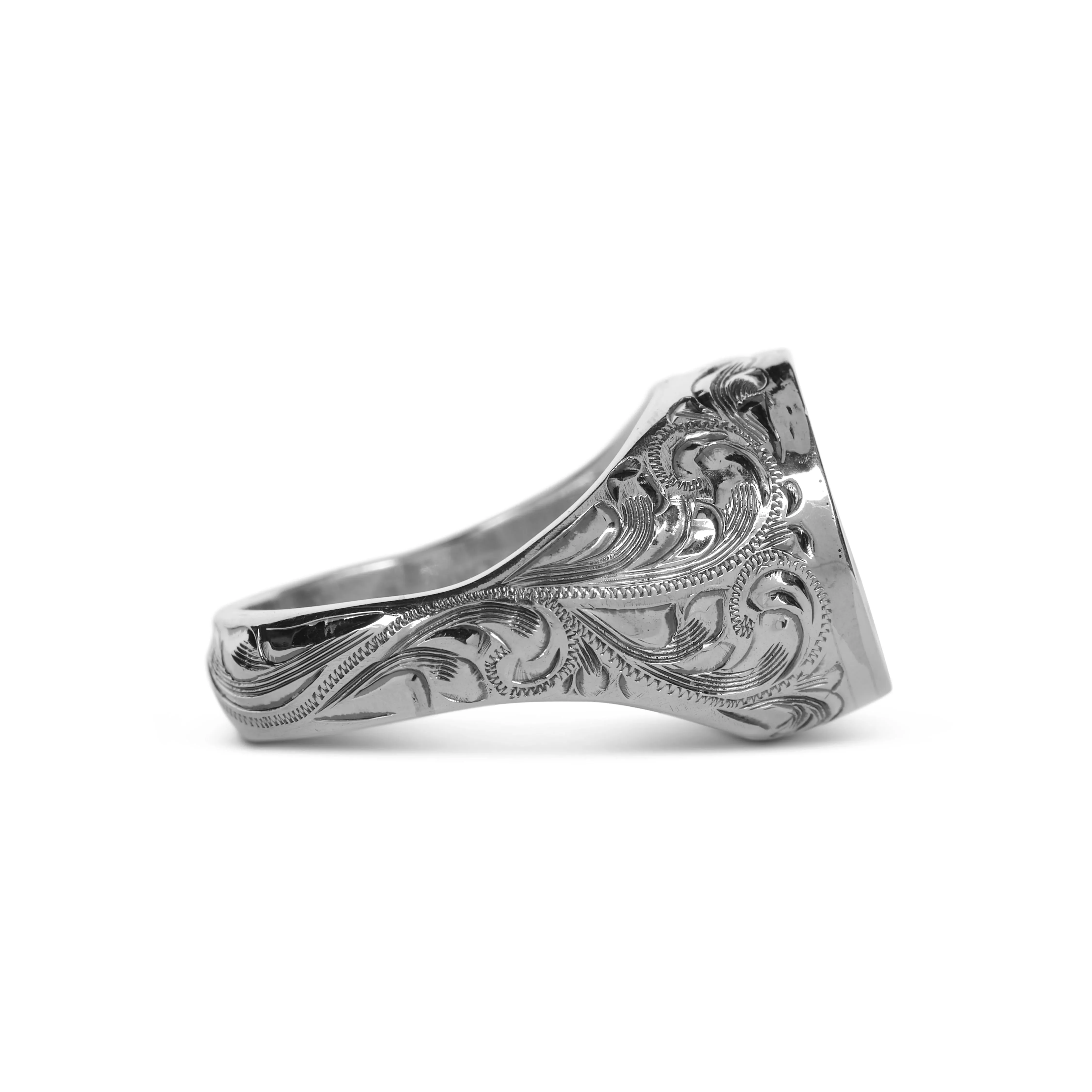 Running W Filigree Signet Ring