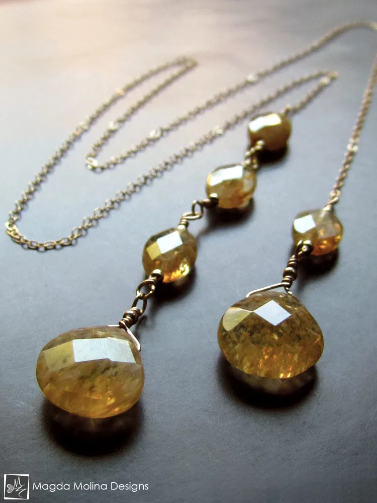 The Delicate Gold Chain Lariat With Rutilated Quartz Drops