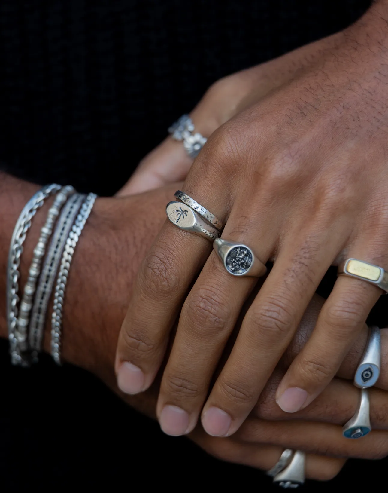 Thin Signet Ring With Engraved Palm Tree