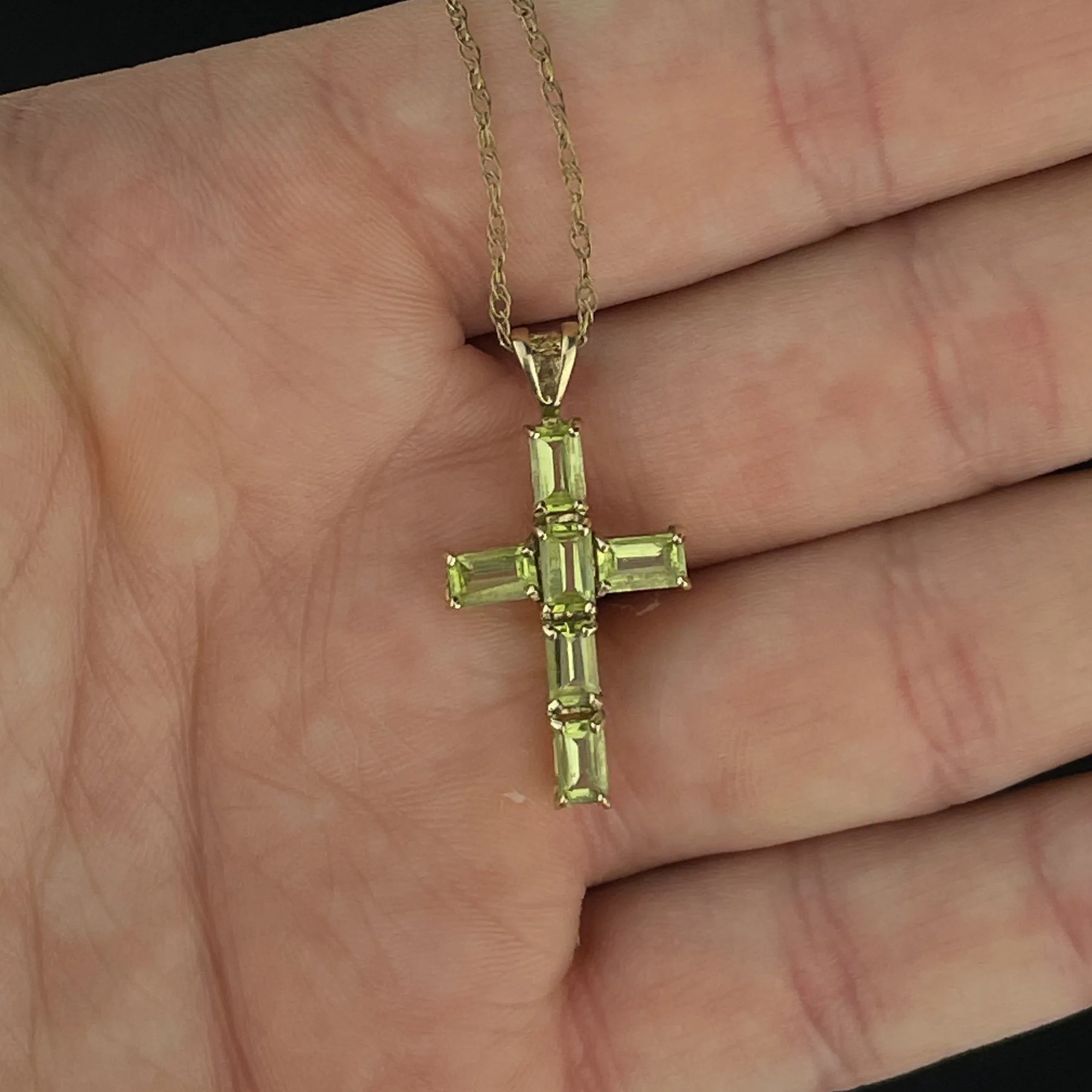 Vintage Gold Peridot Cross Pendant Necklace